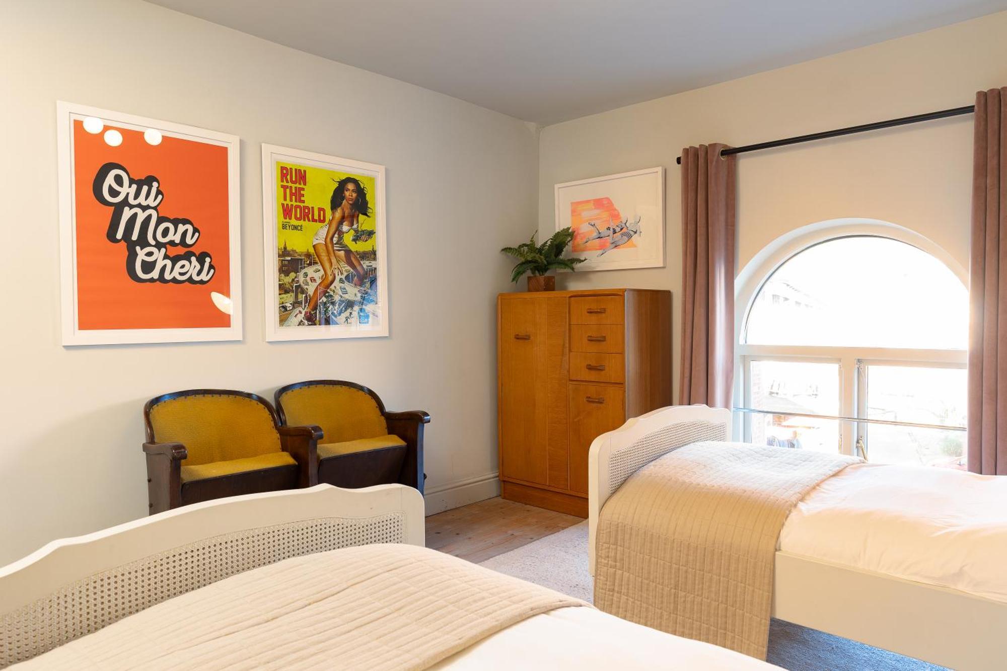 Stylish Seaside Home With King Beds And Parking Scarborough Exterior foto